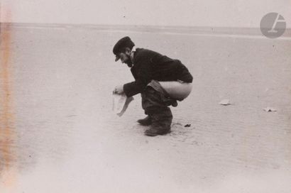 null Maurice Joyant (1864-1930) 
Henri de Toulouse-Lautrec déféquant sur la plage...