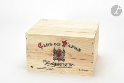 null 6 B CHÂTEAUNEUF DU PAPE Rouge (Original wooden case), Clos des Papes, 2015