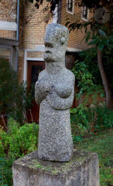 null ACHIAM (1916-2005)
Femme, 1948
Sculpture en granit - Taille directe.
Signée...