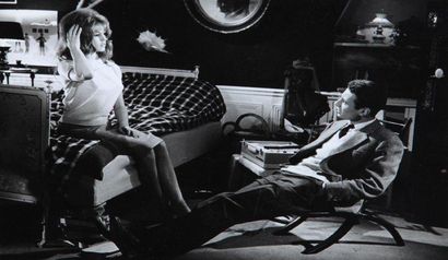 null La bride sur le cou, 1961. De Jean Aurel, J. D. Trop et Roger Vadim, avec Brigitte...
