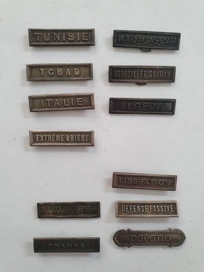 null FRANCEMÉDAILLE
 COLONIALE -
 MISCELLANEOUS

 Set of 12 staples : "TUNISIA" in...