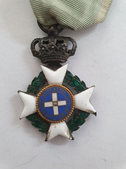 null GRÈCE 
ORDRE DU SAUVEUR 
Croix de chevalier du 1er type, au profil du Roi Othon...
