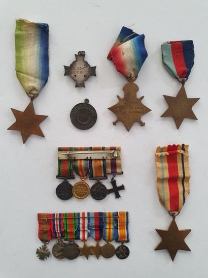 null ROYAUME-UNI 
6 médailles et 2 barrettes de décorations : 
- Médaille en bronze...