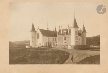 null Notice Historique sur le Château de Bourbilly.
Extrait du Bulletin de la Société...