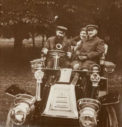 Lucien GUITRY (1860-1925) Photographie originale: Sacha Guitry jeune, en voiture...