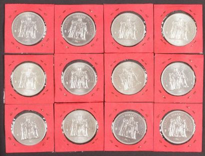 null Lot de 14 pièces de 50 Francs en argent. Type Hercule. 1974, 1976 (6), 1977...