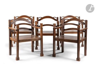 null 
NORWEGIAN WORK CIRCA 1900 - DRAGESTIL MOVEMENT

Suite of 6 stained beechwood...