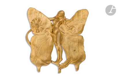 null CHARLES KORSCHANN (1872-943) SCULPTEUR & LOUCHET FONDEUR
Femme papillon
Vide-poche....