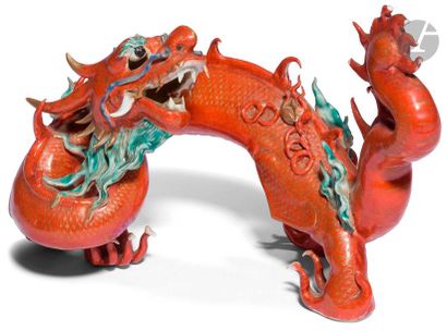 null CHINA - Beginning of the 20th
centuryPorcelain
statuette
enamelled in iron red,...