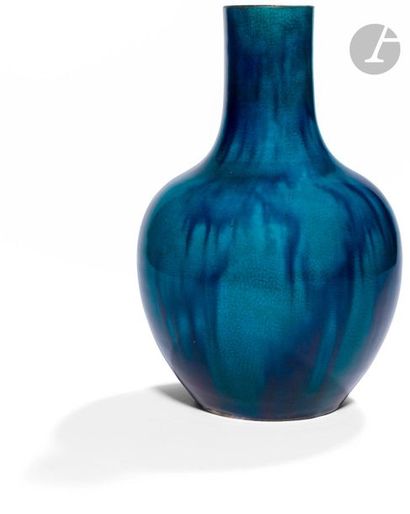 CHINE - Fin XIXe siècle Vase en grès émaillé...
