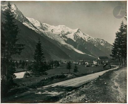 null 
Maison Adolphe Braun

Alpes françaises, c. 1898.

Chamonix et le Mont Blanc.

Épreuve...