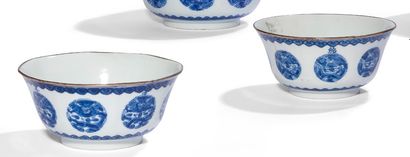 null China for Vietnam
Two octagonal shaped porcelain bowls decorated in blue underglaze...