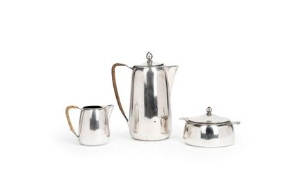 null PAYS-BAS 1853 - 1953
Service thé café composé d’une verseuse, un pot à lait...