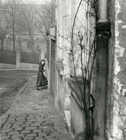 null Willy Ronis (1910-2009)
Rue de la Cloche. Paris, 1948. 
Épreuve argentique (c....