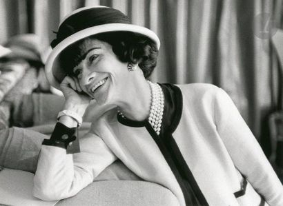 null Douglas Kirkland (1935) Coco Chanel, 1962. 
Pigmentary proof signed, captioned,...