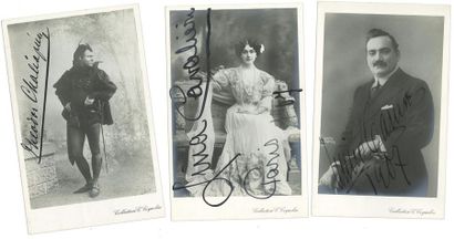 null OPÉRA. 11 photographies signées ; cartes postales de la Collection C. Coquelin....