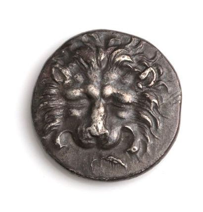 null IONIAN ISLANDS: Samos. Didrachma (circa 300 BC). 6,40 g.

Lion-faced lion's...