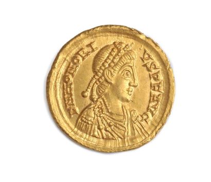 null HONORIUS (393 - 423). Solidus. Rome. 4,46 g

Son buste diadémé, drapé et cuirassé...