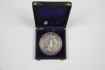 null Silver medal commemorating the twenty-five years of marriage of the First Count...