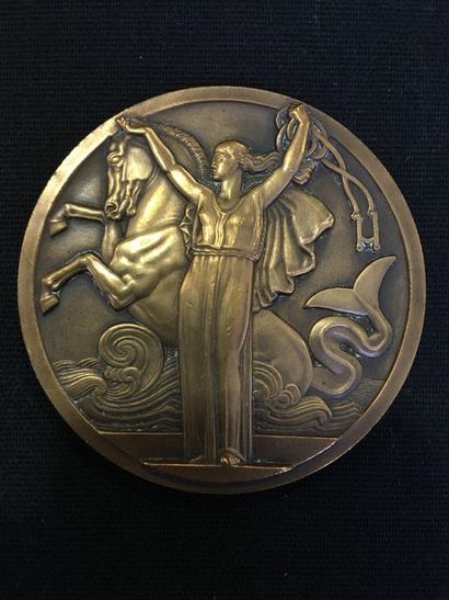 null Lot de 4 médailles argent et bronze :

- Exposition Universelle 1900 Paris....