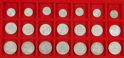 null MISCELLANEOUS LOT
Strong lot of silver coins: French Republic. Indo-French China....