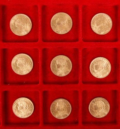 null 9 pieces of 20 Swiss Francs in gold. Type Helvetia. 1947 B