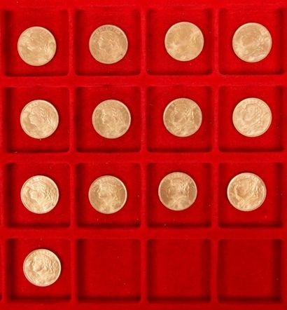 null 13 pièces de 20 Francs suisse en or. Type Helvetia. L 1935 B
