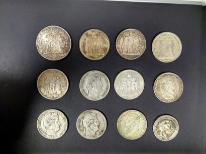 null Set of 16 large silver coins. Weight: 391.7 
g
- 50 Francs.TypeT Hercules. 1978-...