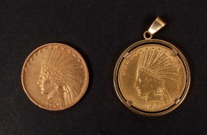 null 2 pièces de 10 Dollars en or. Type Indian head. 1908.
L'une des deux (1914)...