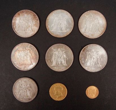 null Lot de 9 pièces, or et argent :
- 40 Lire en or. Type Nopoleone Imperatore....