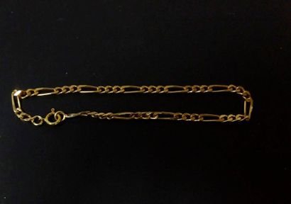 null Thin 18K yellow gold (18K) horse chain bracelet. Weight 4.2 g