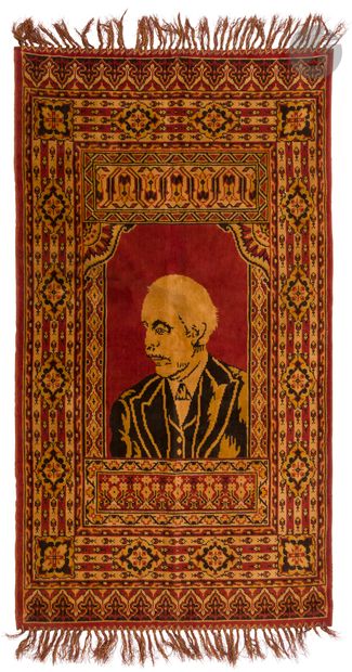 
Mural rug decorated with a portrait of Herbert...