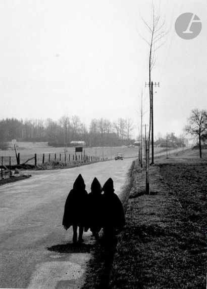 null Willy Ronis (1910-2009)Lorraine, 1954. 
Silver print (2001), signed in ink in...