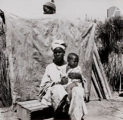 null Oumar Ly (1943-2016)
Série Podor. Sénégal, 1963-1978.
Sans titre [Portrait de...