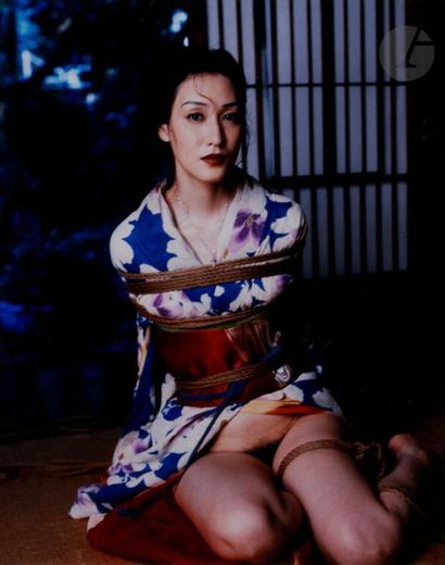 null Nobuyoshi Araki (1940)
Japon. Bondage, c. 1990. 
Cibachrome signé au verso....