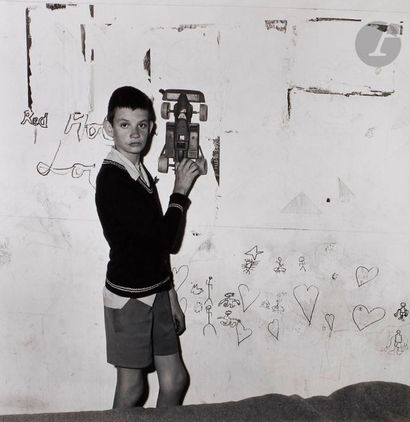 null Roger Ballen (1950) 
Adolescent in bedroom, 1998. 
Épreuve argentique d’époque...