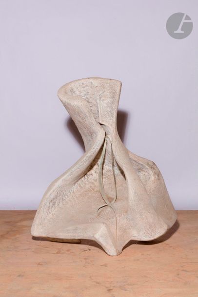 null Roger DESSERPRIT (1923-1985)
Composition - Sculpture, 1960
Ciment, terre cuite...