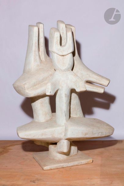 null Roger DESSERPRIT (1923-1985
)Composition au totem - Sculpture
,

1981Cement,

terracotta...