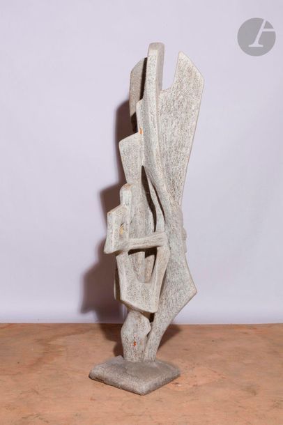 null Roger DESSERPRIT (1923-1985
)Composition - Sculpture
,

1960Cement,

terracotta...