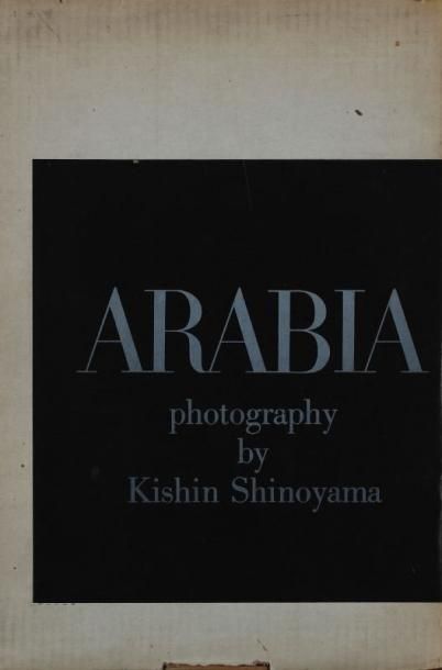 Shinoyama, Kishin (né en 1940) Arabia. PHP Institute, Tokyo, 1976. In-4 (34,5 x 26...