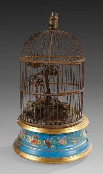null «Cage à oiseau siffleur» (1 oiseau). Bomtemps, France vers 1890. Mécanisme d'horlogerie...