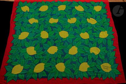 null HERMES. Cotton voile sarong with lemon decoration, green background, red border....