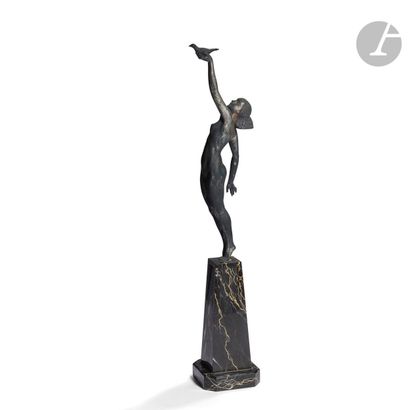 null PIERRE LE FAGUAYS (1892-1962)
Message of love
Sculpture. Épreuve en bronze initialement...