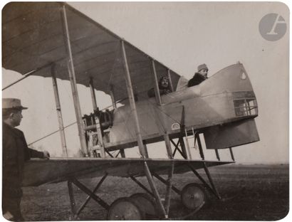 null Sous-lieutenant Jean Morillon
Aviation. Première Guerre mondiale, 1914-1918.
Album...