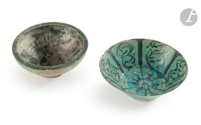 null Two turquoise-glazed ceramic bowls, Seljuq Iran, 12th-13th centuryIn
siliceous...