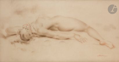 null Vladimir Afanasyevich ROZMAINSKI (1885-1943
)Reclining Sleeping
NudeColored
pencils
.
Signed...