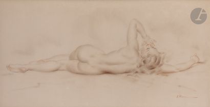 null Vladimir Afanasyevich ROZMAINSKI (1885-1943
)Reclining Nude with Elbow
RaisedColor
pencils
.
Signed...