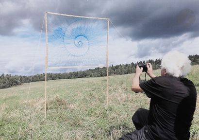 null Francisco INFANTE-ARANA (born 1943
)Photograph of Infante at work.
Dedicated...