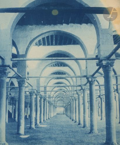 null Photographe non identifié 
Égypte. Le Caire. Mosquée Amr Ibn al-As, c. 1890....