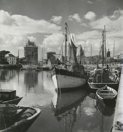 null Jean Dieuzaide (1921-2003)
Côte Atlantique, 1950-1960.
Saint-Martin-de-Ré. La...